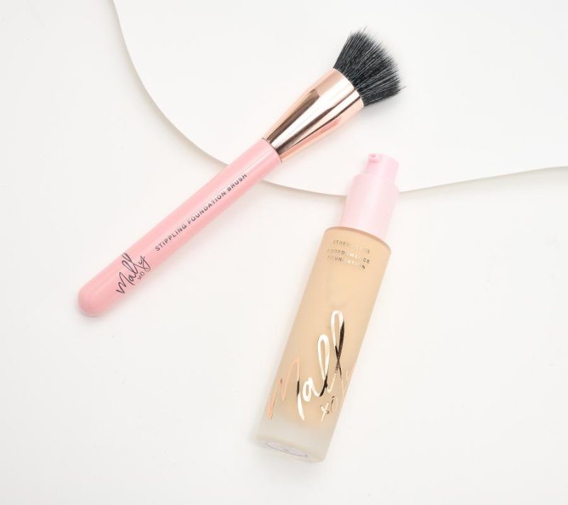 Makeup |  Stressless Liquid Foundation With Brush Makeup Beige